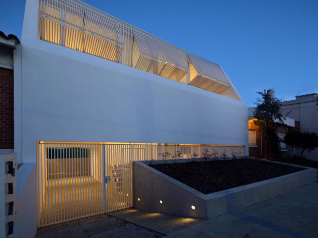 CASA ARQUITECTURA RIFA 2006