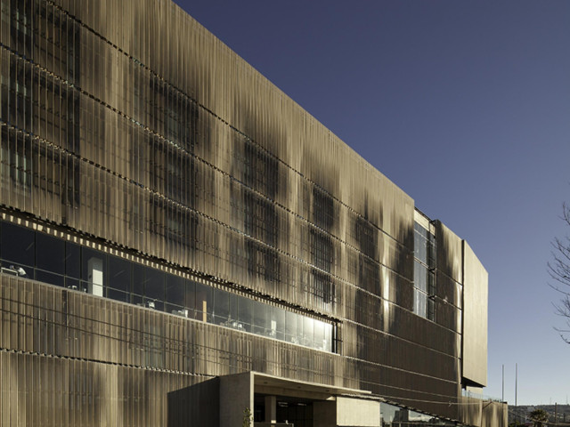 mini_10._UNAV_UNIVERSIDAD_CATOLICA_33