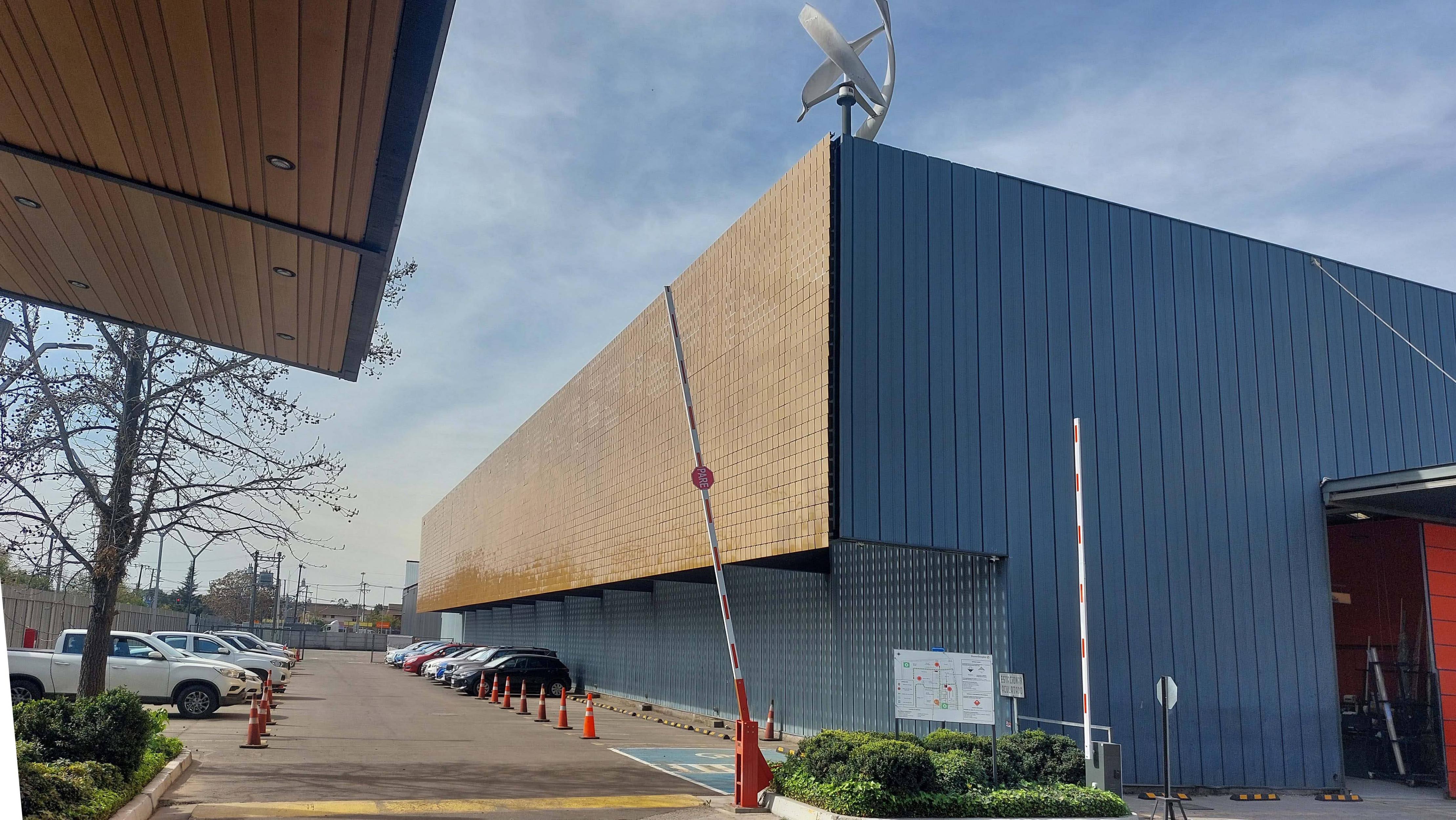 Visita a la planta de Hunter Douglas en Chile